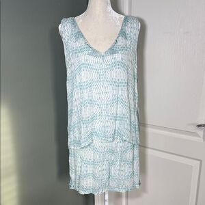 Carve Designs Teal and White Romper size XL NWT